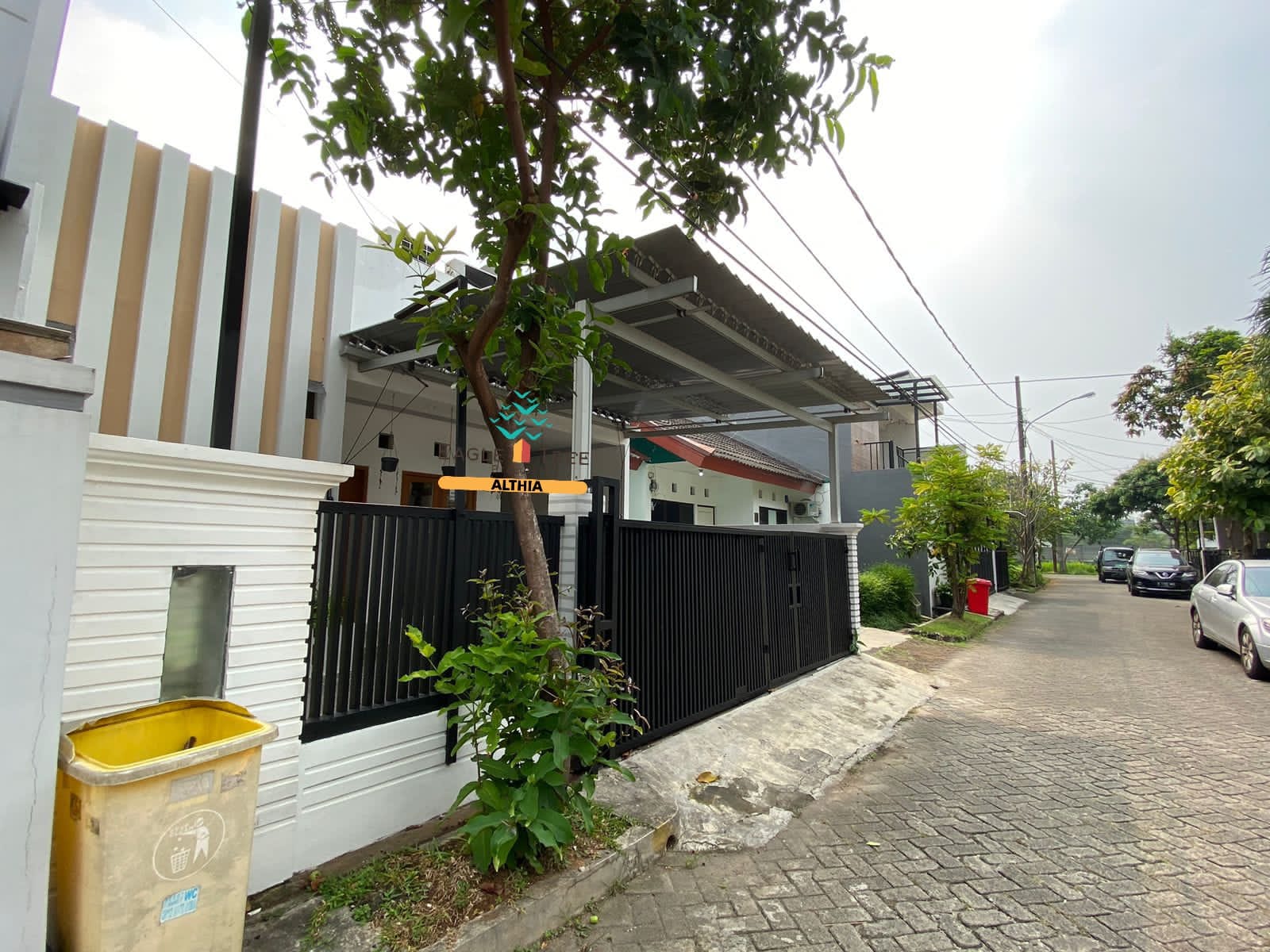 Jual Rumah Murah Bangunan 1.5 Lantai di Graha Raya Bintaro