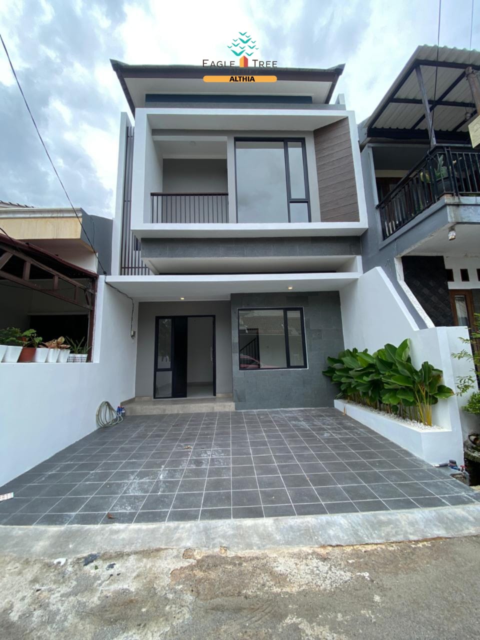 Dijual Rumah Minimalis Modern Dalam Cluster Graha Raya Bintaro